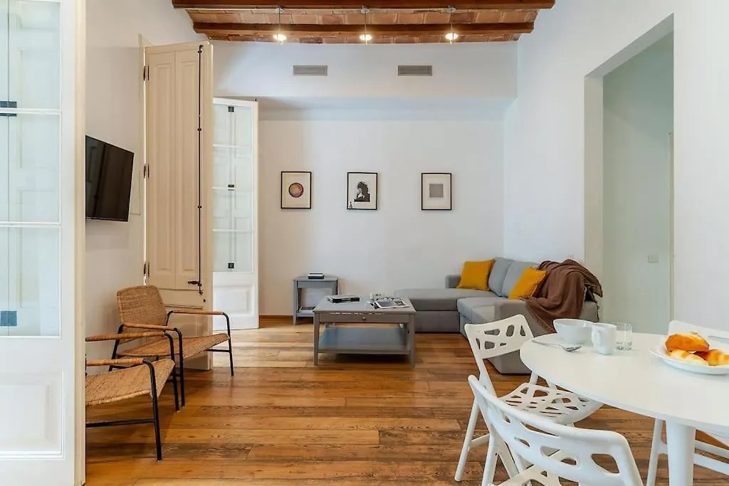 Canela Homes Barcelona Light